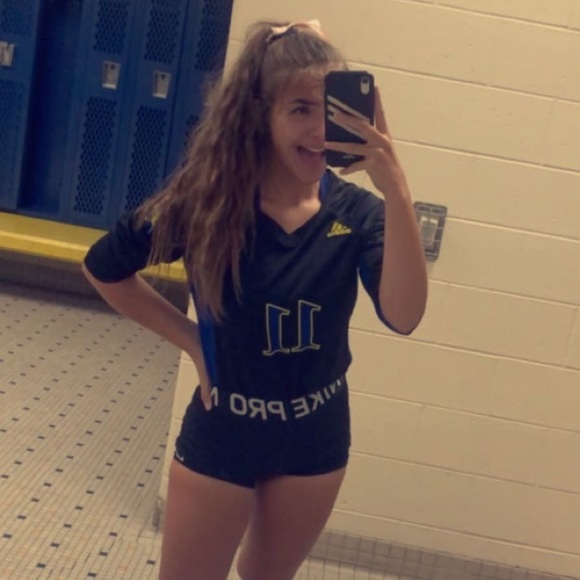 Meet your Posher, Meagan - Picture 11 of 16